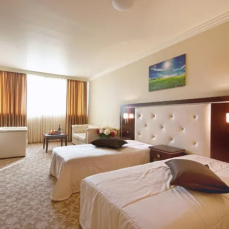 Chiirite Hotel 3*